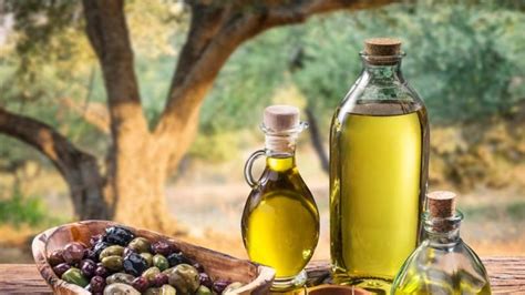 Olio di Oliva: Un Tesoro Antico per la Sistemazione degli Agenti Tessili!